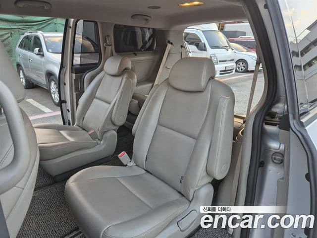 Kia All New Carnival Prestige, 2017 17