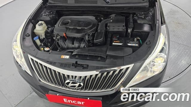 Hyundai Grandeur HG Modern, 2016 6