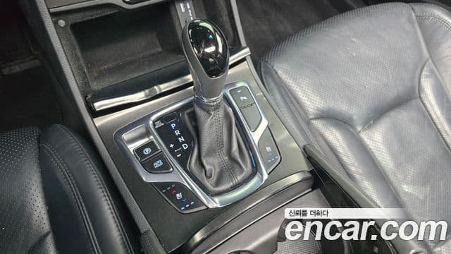 Hyundai Grandeur HG Modern, 2016 9