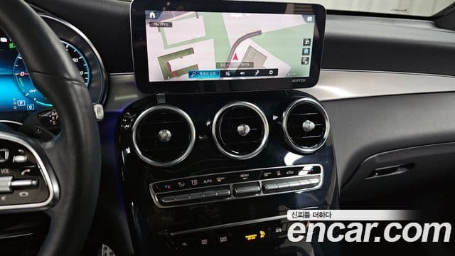 Mercedes-Benz GLC-класс X253 GLC300e 4MATIC купе, 2020 14