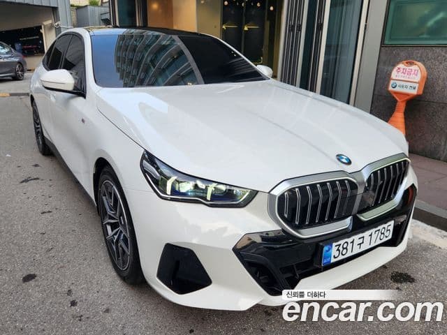 BMW 5시리즈 (G60) 520i M Sport, 2025 2