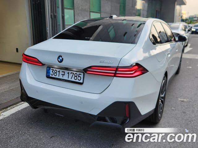 BMW 5시리즈 (G60) 520i M Sport, 2025 3
