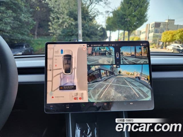 Tesla модель Y, 2025 13