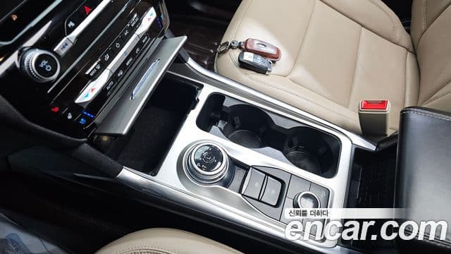 Ford Explorer 6세대 2.3 Limited 4WD, 2022 9