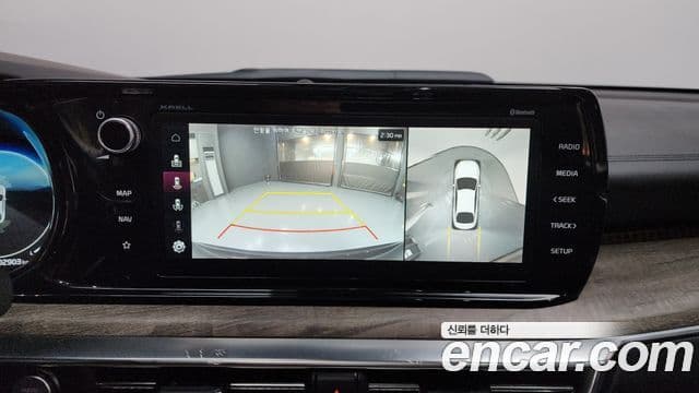 Kia K5 гибрид 3세대 Signature, 2023 15