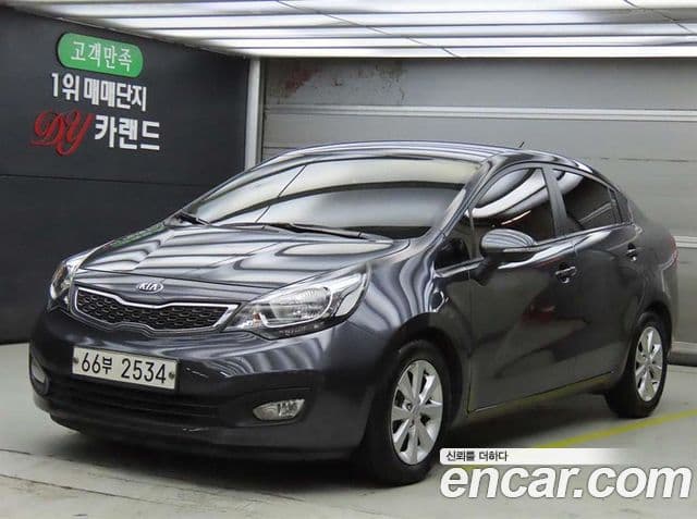 Kia All New Pride Luxury, 2014 1