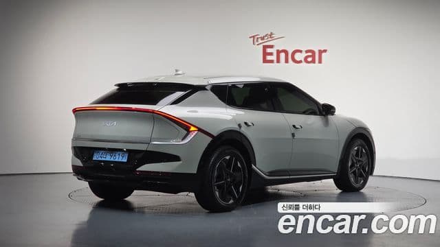 Kia The / новый New EV6 Air, 2025 2
