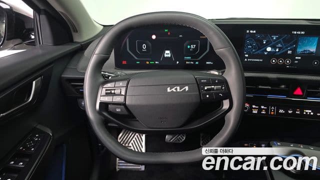 Kia The / новый New EV6 Air, 2025 13