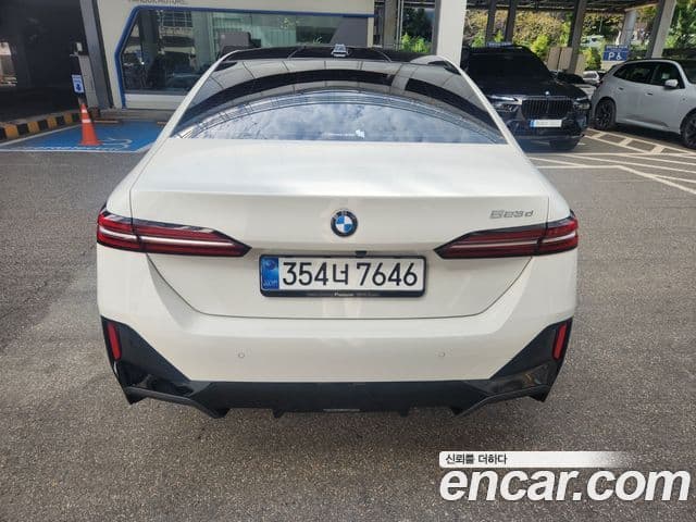 BMW 5시리즈 (G60) 523d M Sport, 2025 6