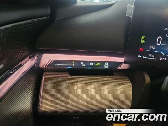 BMW 5시리즈 (G60) 523d M Sport, 2025 10