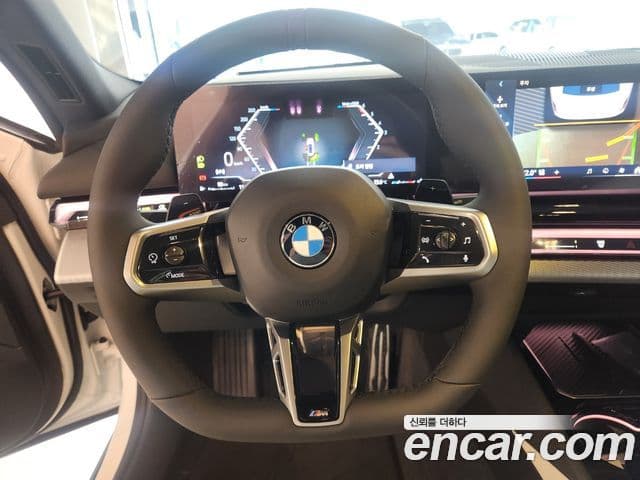 BMW 5시리즈 (G60) 523d M Sport, 2025 11