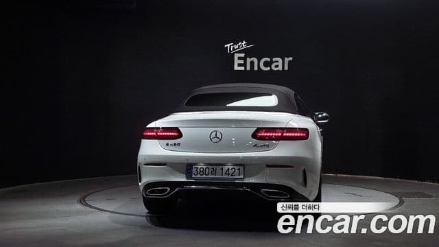 Mercedes-Benz E-класс W213 E450 4MATIC кабриолет, 2023 4
