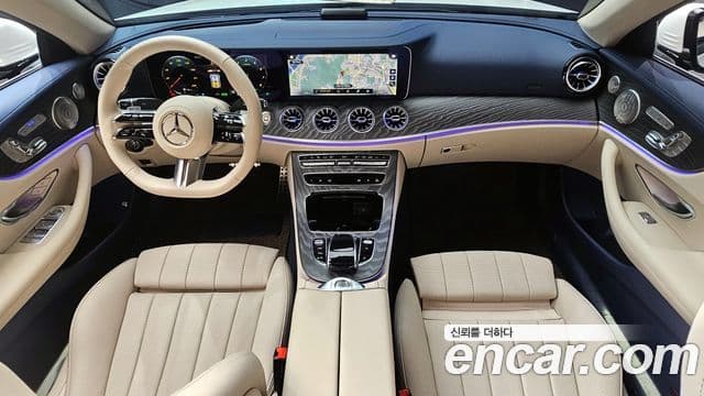 Mercedes-Benz E-класс W213 E450 4MATIC кабриолет, 2023 7