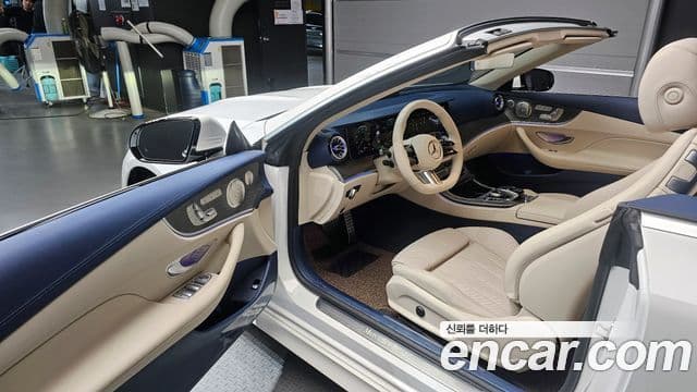 Mercedes-Benz E-класс W213 E450 4MATIC кабриолет, 2023 10