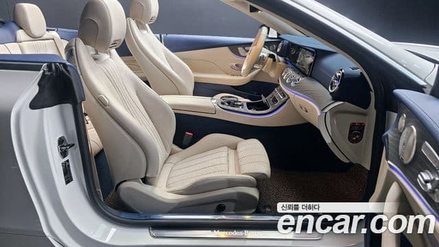 Mercedes-Benz E-класс W213 E450 4MATIC кабриолет, 2023 11