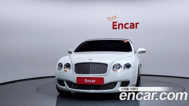 Bentley Continental GT 1세대 GTC, 2010 3