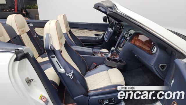 Bentley Continental GT 1세대 GTC, 2010 11