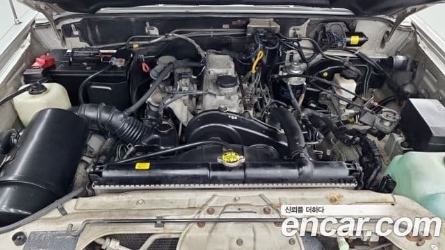 Hyundai 갤로퍼 2 фургон / турбо (Short Body), 2003 6