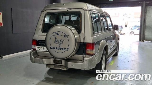Hyundai 갤로퍼 2 9인승 V6 LPG, 1998 2