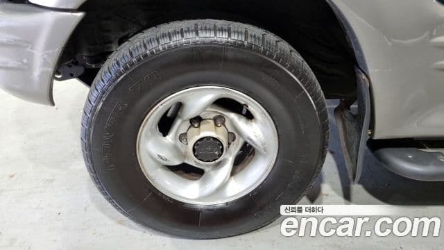 Hyundai 갤로퍼 2 9인승 V6 LPG, 1998 все фото