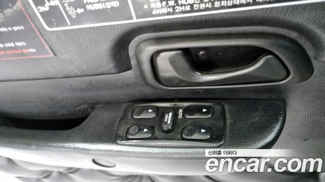 Hyundai 갤로퍼 2 9인승 V6 LPG, 1998 15