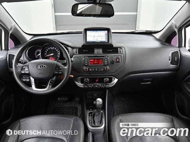 Kia All New Pride Luxury, 2012 7