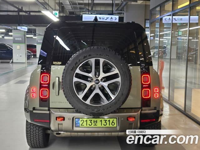 Land Rover Defender (L663) 110 P400 X, 2024 все фото