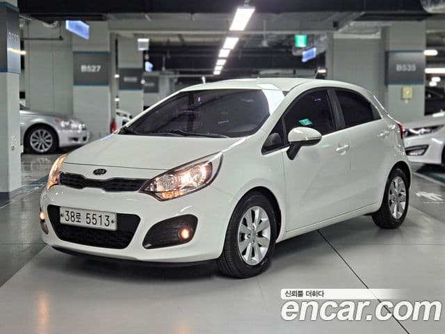 Kia All New Pride Luxury, 2012 1