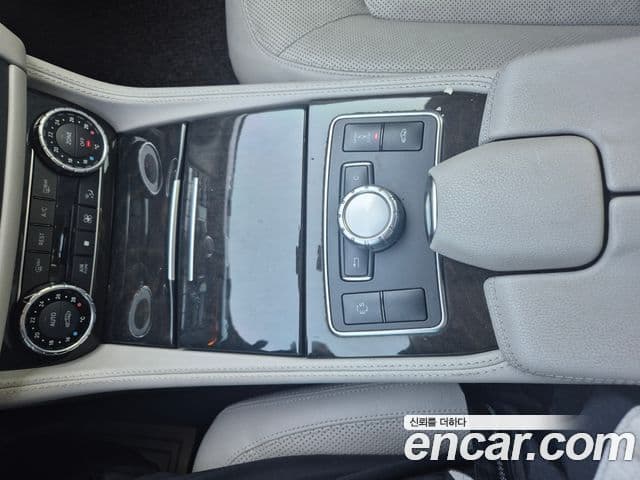 Mercedes-Benz CLS-класс W218 CLS350 BlueEFFICIENCY, 2012 9