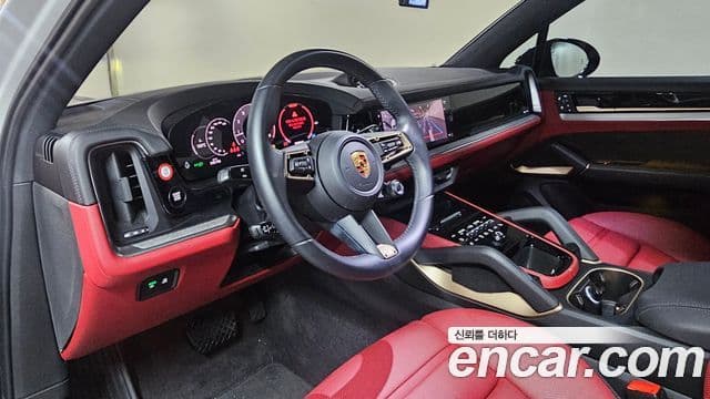 Porsche Cayenne (PO536), 2024 6