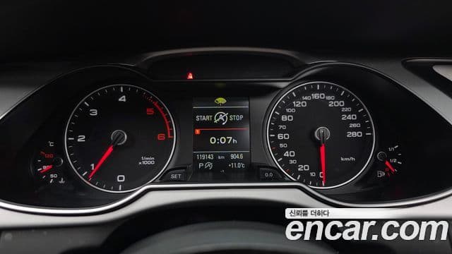 Audi New A4 B8, 2016 8