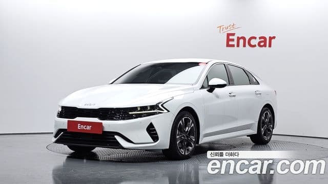 Kia K5 гибрид 3세대 Signature, 2023 1