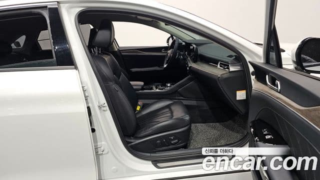 Kia K5 гибрид 3세대 Signature, 2023 11