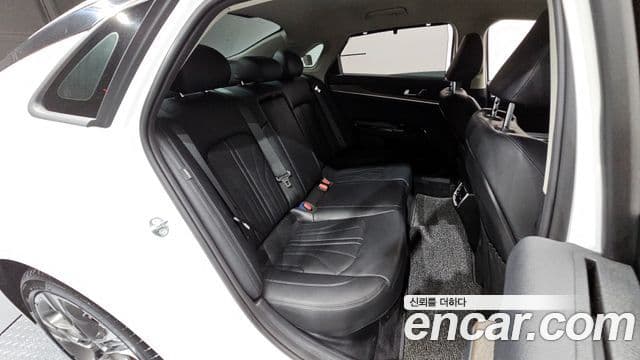 Kia K5 гибрид 3세대 Signature, 2023 12