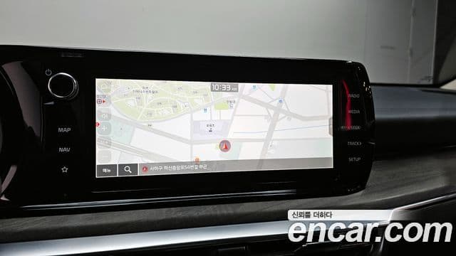 Kia K5 гибрид 3세대 Signature, 2023 14