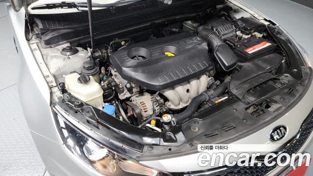 Kia K5 LPI Deluxe, 2013 6