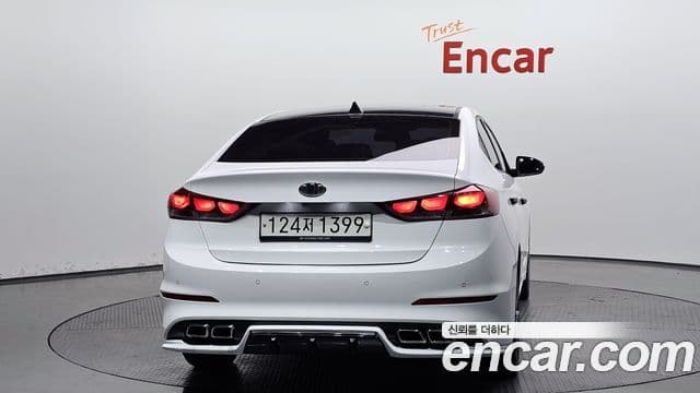 Hyundai Avante AD 1.6 GDI Value Plus, 2018 4