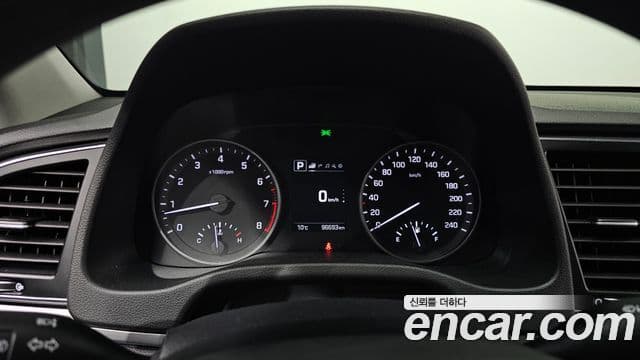 Hyundai Avante AD 1.6 GDI Value Plus, 2018 8