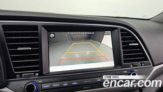 Hyundai Avante AD 1.6 GDI Value Plus, 2018 16