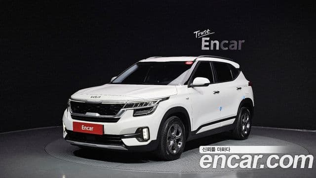 Kia Seltos Trendy, 2023 1