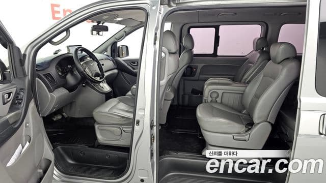 Hyundai Grand Starex CVX Luxury, 2012 10