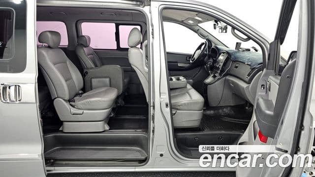 Hyundai Grand Starex CVX Luxury, 2012 12