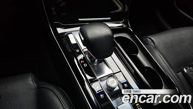 Kia K7 Premier гибрид Noblesse, 2020 9