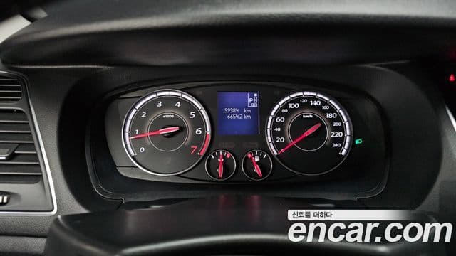 Renault Korea(Samsung) SM7 Nova LPLI 2.0 LPe для людей с инвалидностью, 2018 8