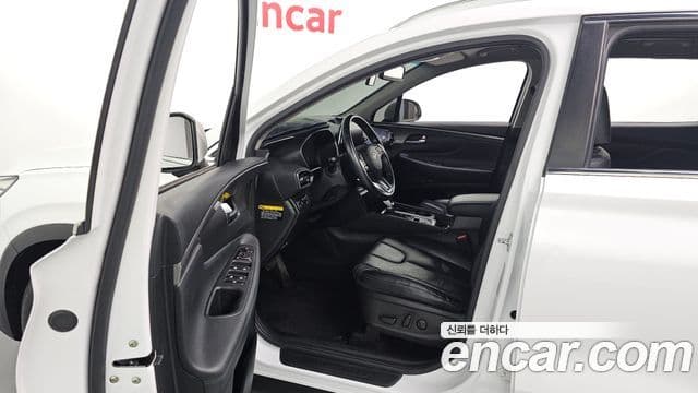 Hyundai Santa Fe TM Exclusive, 2020 10