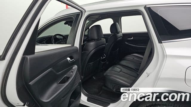 Hyundai Santa Fe TM Exclusive, 2020 12