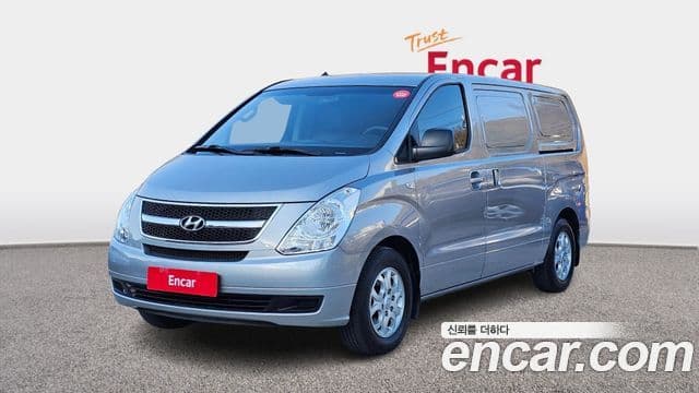 Hyundai Grand Starex CVX Deluxe, 2016 1