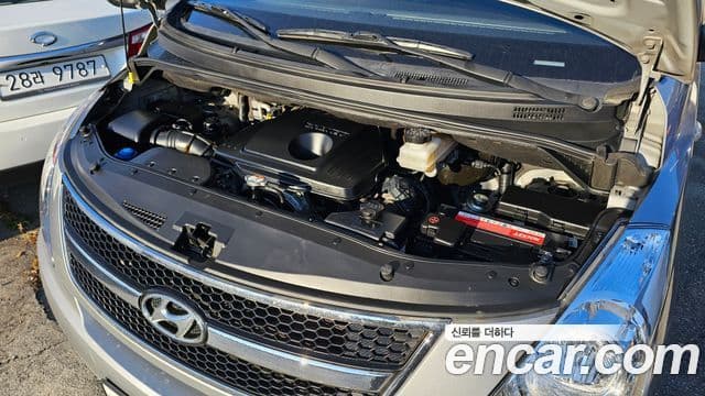 Hyundai Grand Starex CVX Deluxe, 2016 6