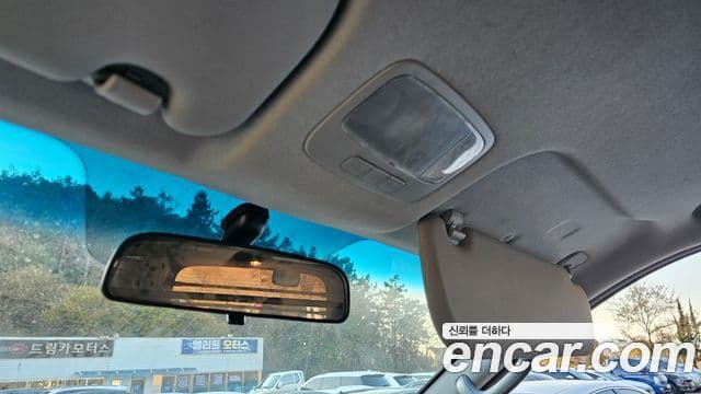 Hyundai Grand Starex CVX Deluxe, 2016 19