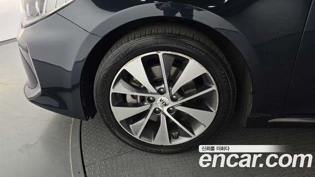 Kia K5 2세대 Noblesse Special, 2016 все фото